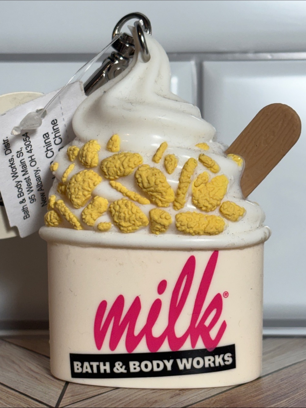 Bath & Body Works Milkbar Cereal Soft Serve Pocketbac Holder!